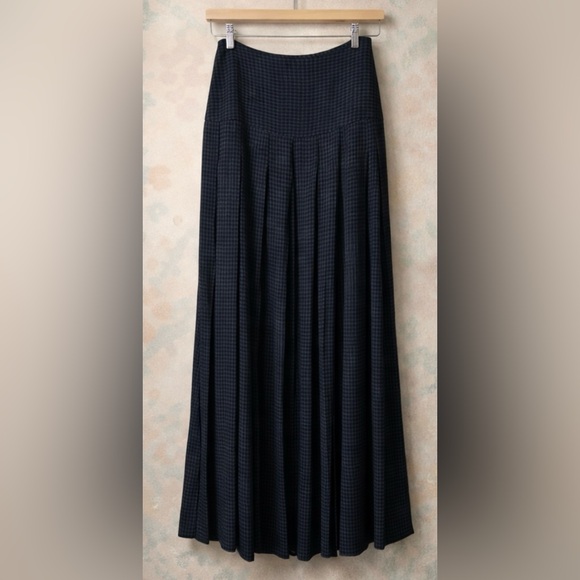 NWT Reformation Nancy Maxi Skirt in Dark Slate | Size 0 | New With Tags - Picture 5 of 12